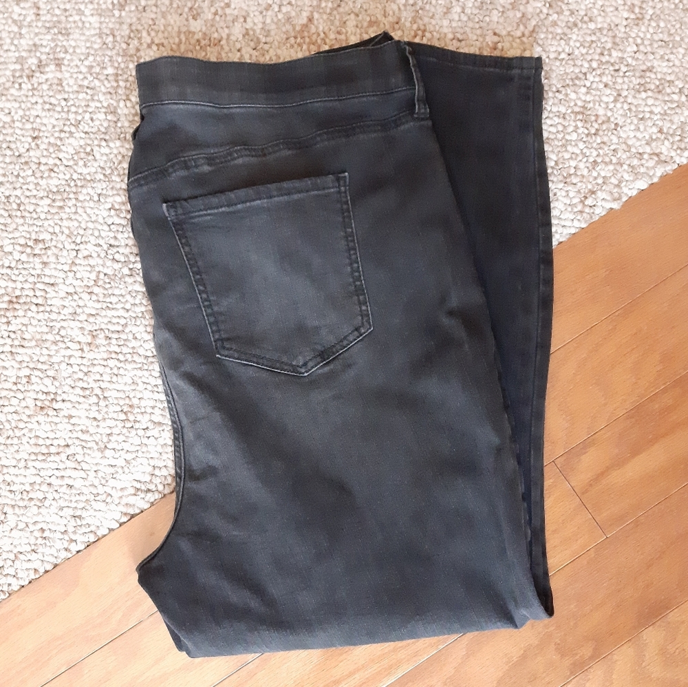 Torrid Sky High Skinny Jeans size 22 Short